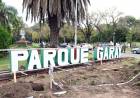 Recuperación de espacios públicos: el parque Juan de Garay luce sus nuevas letras corpóreas