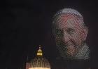 El rostro del papa Francisco apareció en el cielo del Vaticano