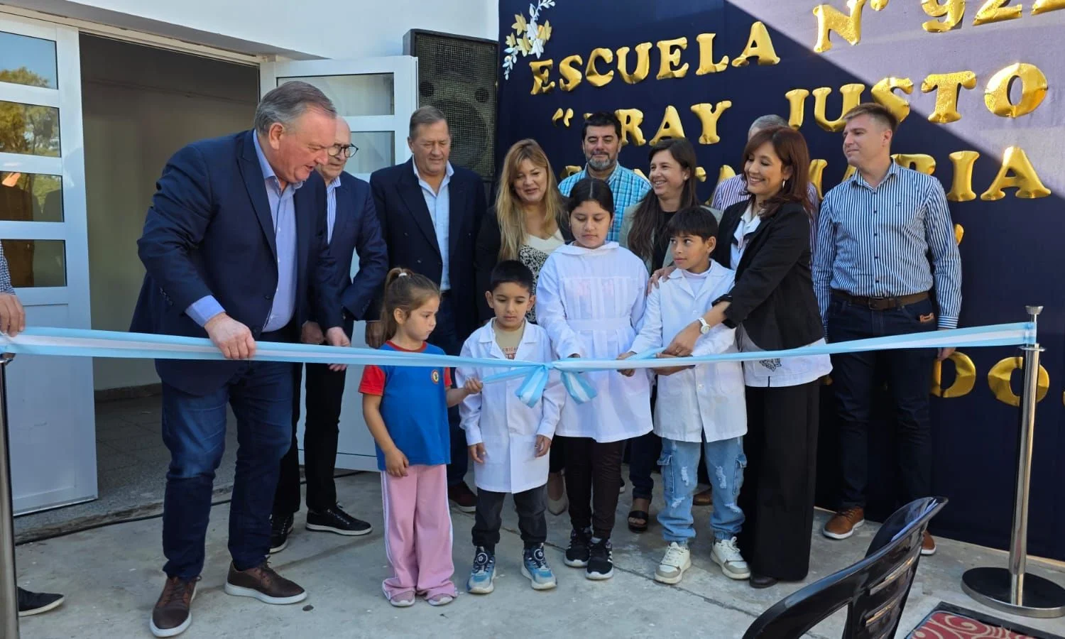 El senador Michlig y autoridades ministeriales inauguraron nuevas aulas en San Cristóbal y Aguará Grande