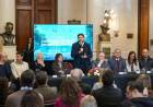 Pullaro firmó un convenio para poner en valor la Plaza Italia de la Legislatura: “Devolverá el espacio público a la ciudadanía y jerarquizará a la capital provincial”