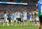 El Cuti Romero y Paredes, los más destacados en un partido de locos ante Egipto