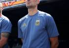 Scaloni hasta las lágrimas: el DT argentino puso en duda su continuidad tras la derrota ante España