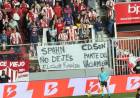 Unión le ganó a Estudiantes, pero hubo mensajes contra Spahn en las tribunas
