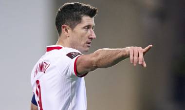 Polonia dice que no jugará su partido de la eliminatoria europea ante Rusia