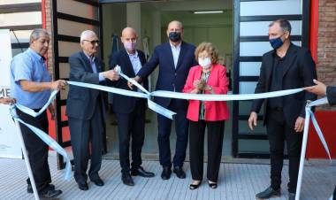 Perotti participó de la inauguración del Centro Tecnológico Cime en Esperanza