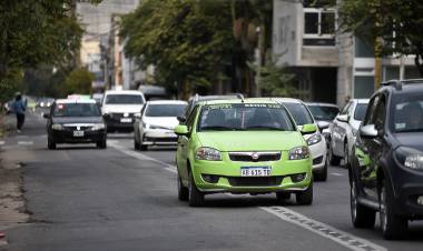Se extiende el plazo de inscripción para aspirantes a licencias de taxi y remis