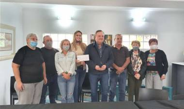El Senador Michlig visitó las localidades de Arrufó, Villa Trinidad y Capivara