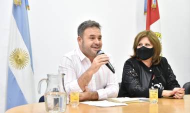 La provincia presentó la Especialización superior para docentes educadores en contextos de encierro