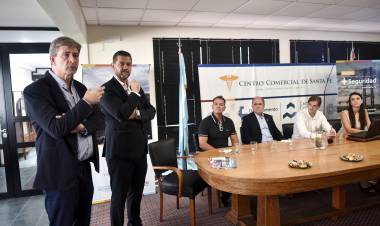 Marcucci y Mastropaolo presentaron el plan "+ Seguridad para Santa Fe"