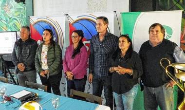 Se presentó oficialmente la Liga Santafesina de Vóleibol de 1ª división