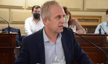 Rabbia solicitó la reglamentación de la Ley de Traslado para Pacientes Oncológicos