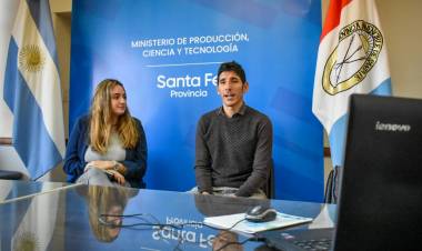 Finalizó el ciclo de capacitaciones para emprendedores que los Ministerios de Producción y Género brindaron a jóvenes del Programa Impulsate