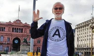 Perman, en campaña: "Me encantaría ofrecer el abrazo a todos los argentinos"