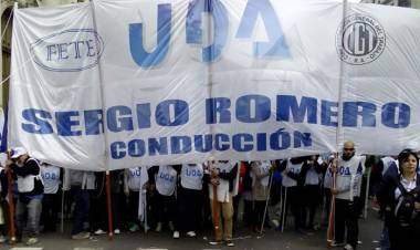 UDA pide que se activen las cláusulas de revisión y de seguimiento y recuperación del salario