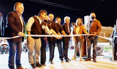 En San Cristóbal, el Senador Michlig acompañó al intendente Rigo en la inauguración de pavimento urbano