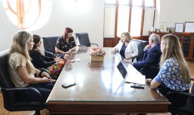 Arena y Cantero recibieron al director de la Fundación Scholas Occurrentes