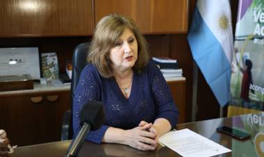 La provincia presentó su esquema de extensión horaria a los gremios docentes