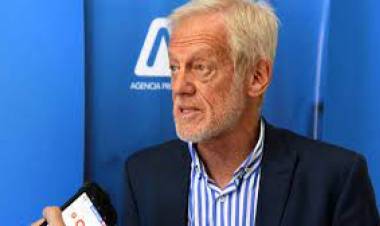 Eduardo Aymo, respondable de la APSV, se refirió a la calibración y margen de error de los alcoholímteros