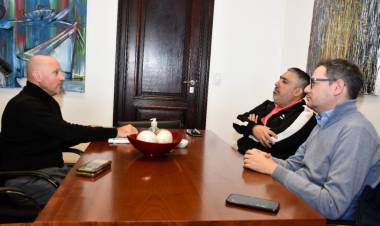 Gabriel Savino se reunió con el presidente del Enress y analizó la situación del servicio en la provincia