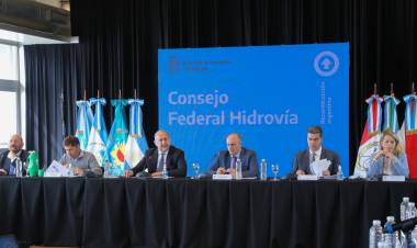 Se realizó la primera reunión del Consejo Federal Hidrovía en Rosario
