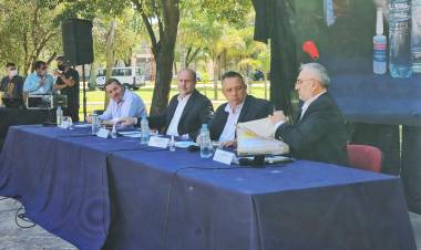 Licitaron viviendas en la localidad de Vila y la repavimntación de la ruta 70 en esa zona