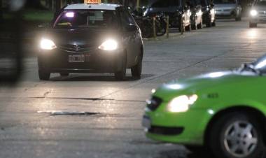Se aprobaron medidas para el servicio de taxis y remises