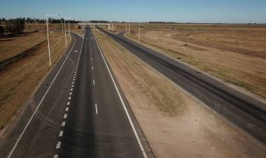 Prueba de carga sobre los puentes de la Autopista de la Ruta Nacional 34 entre la autovia 19 y Rafaela