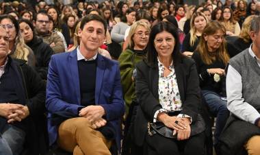 400 docentes santafesinos debatieron sobre la jornada escolar extendida