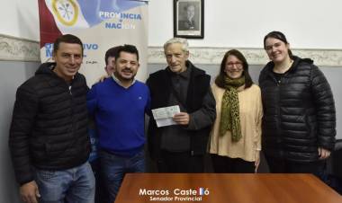 Castelló entregó aportes a instituciones del departamento La Capital