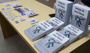 Se presentó el libro "Santa Fe en Malvinas"