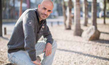 Eduardo Sacheri disertará en la ciudad de Santa Fe