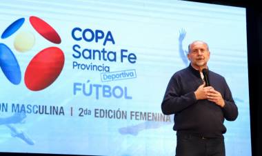 Omar Perotti presentó la Copa Santa Fe Provincia Deportiva 2022 de Fútbol