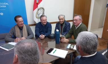 Michlig y González mantuvieron una reunión con el Ministro Costamagna por importantes obras de infraestructura