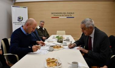 La Defensoría del Pueblo suscribió un convenio de colaboración con el Cuerpo Consular Acreditado en Rosario