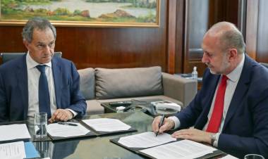 El gobernador Omar Perotti se reunió con el ministro de Desarrollo Productivo de la Nación, Daniel Scioli