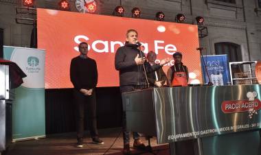 Jatón participó de la apertura del festival gastronómico “El Invernal”