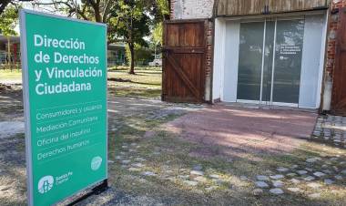 La Municipalidad asesora a consumidores para completar el formulario de segmentación energética