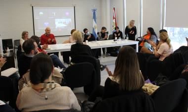 La provincia realizó un nuevo encuentro para profundizar las acciones que establece la ley de los 1.000 días