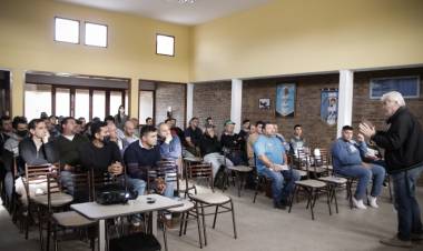 Más de 1000 operarios ya fueron capacitados por la Provincia para la correcta aplicación de fitosanitarios