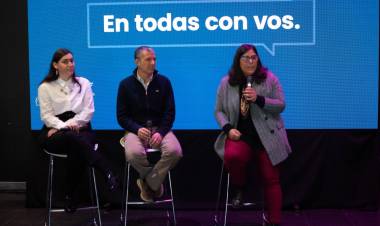 Santa Fe Capacita: La provincia lanzó una nuevalínea para mujeres y diversidades en economía del conocimiento