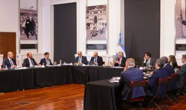 Perotti participó del tercer encuentro del Consejo Federal Hidrovía (CFH)