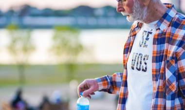 Saúl Perman propone canjear botellas plásticas por saldo en la SUBE y el SEOM