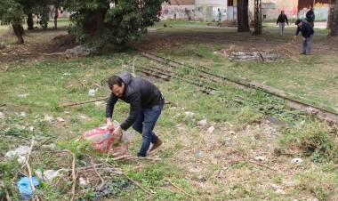 La Municipalidad participó de una jornada ambiental en Belgrano y la vía