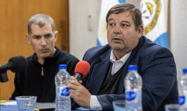 UNL, INTA y CREA presentaron la Jornada de lechería a campo