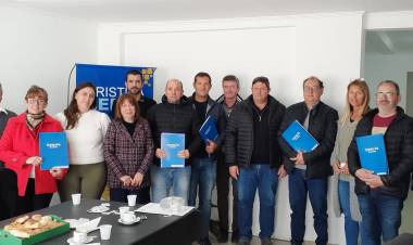 La provincia entregó aportes económicos a clubes del departamento San Martín