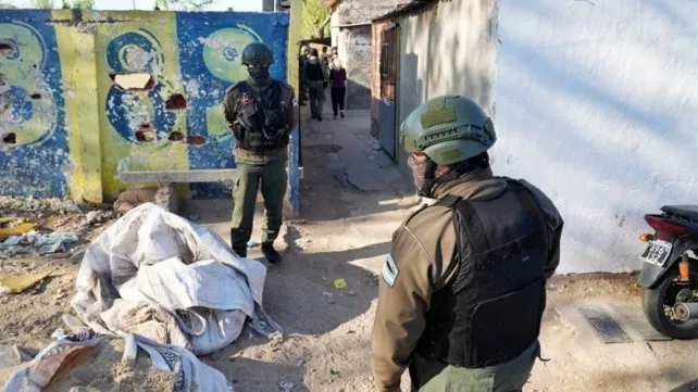 Rosario: la gente ya "descree" de la Policía y la Justicia y no denuncia las amenazas y balaceras