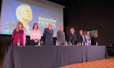 Pichetto apuesta a la figura de Florito en el marco de su armado nacional 