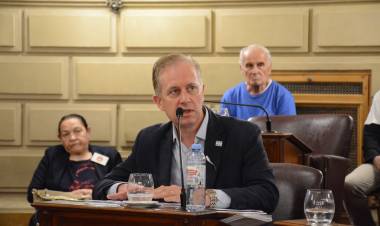 Media sanción al proyecto de Rabbia para combatir la tuberculosis en Santa Fe