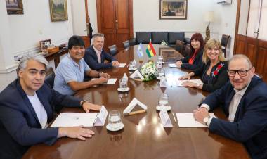 Alejandra Rodenas recibió al expresidente del Estado Plurinacional de Bolivia, Evo Morales