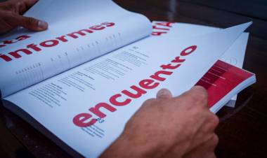 Simoniello: “Pusimos a disposición un anuario con información y análisis de nuestra ciudad”